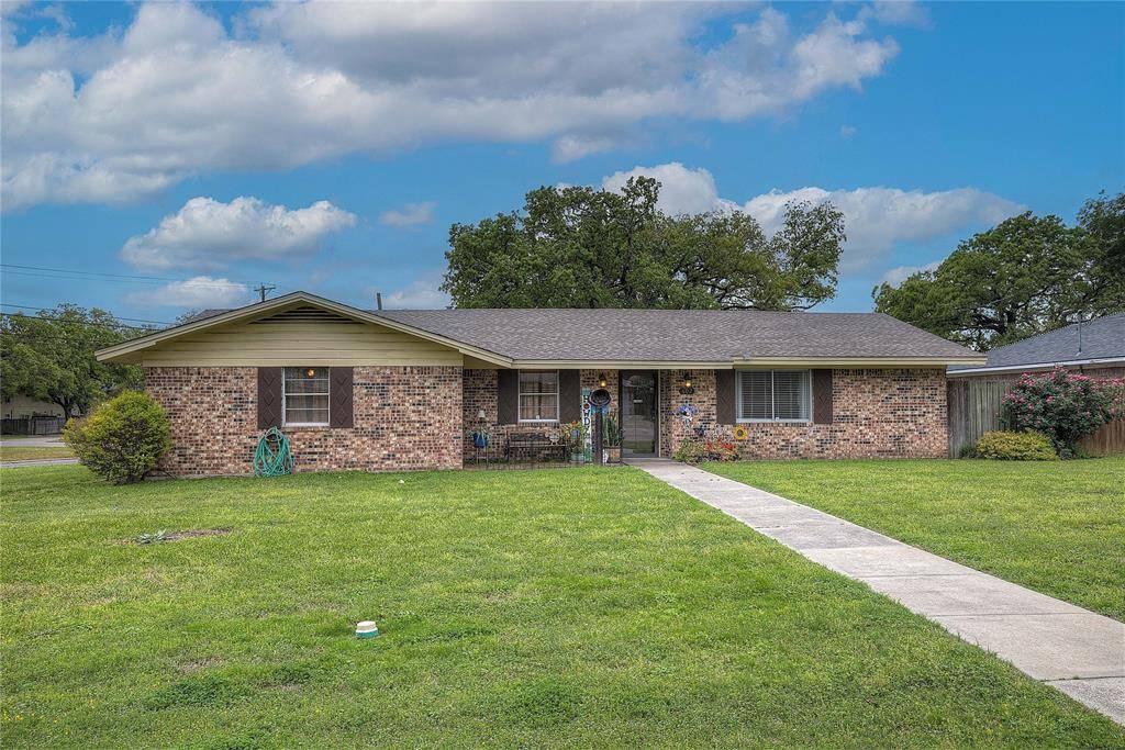 602 Pampa Street, Sulphur Springs, TX 75482