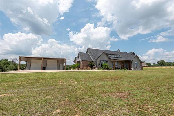 Poolville, TX 76487,162 Oak Tree Drive