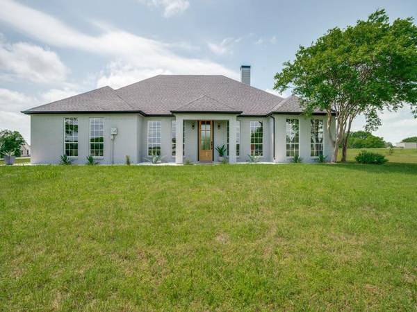 453 Rene Lane, Gunter, TX 75058