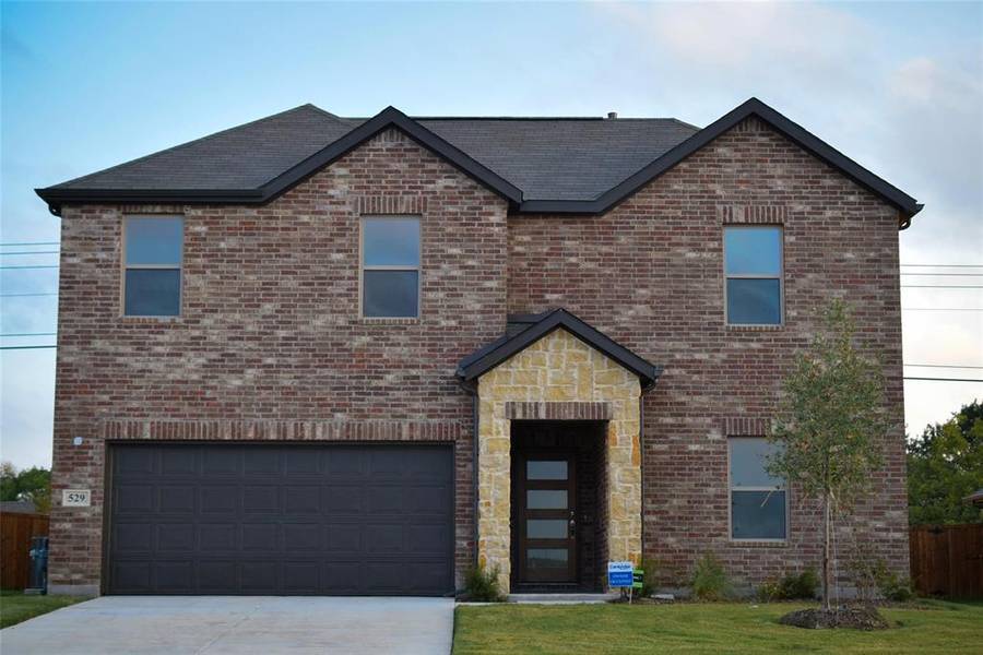 552 Hickory Ridge Drive, Van Alstyne, TX 75495