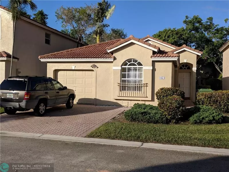 1674 SW 158th Ter, Pembroke Pines, FL 33027