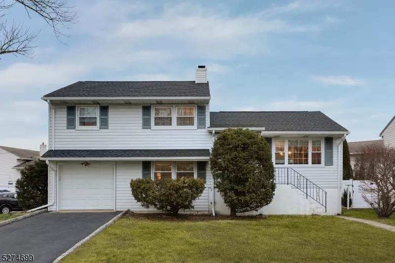 350 Lake Ave, Woodbridge Twp., NJ 07067