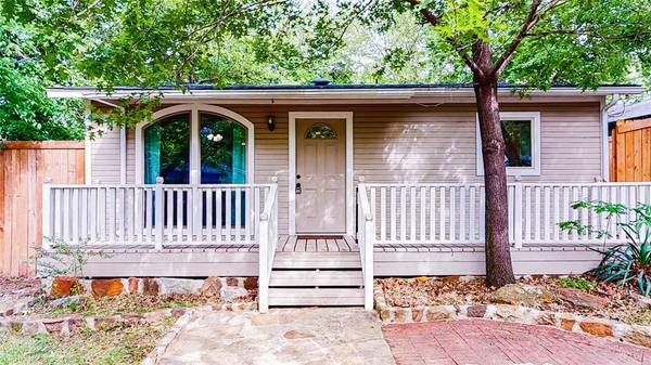 1107 Peak Street,  Denton,  TX 76201