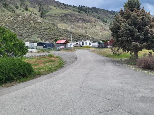 2 3099 SHUSWAP RD, Kamloops, BC V2H 1T7