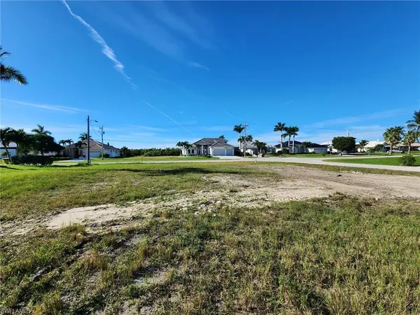 3803 Surfside BLVD, Cape Coral, FL 33914