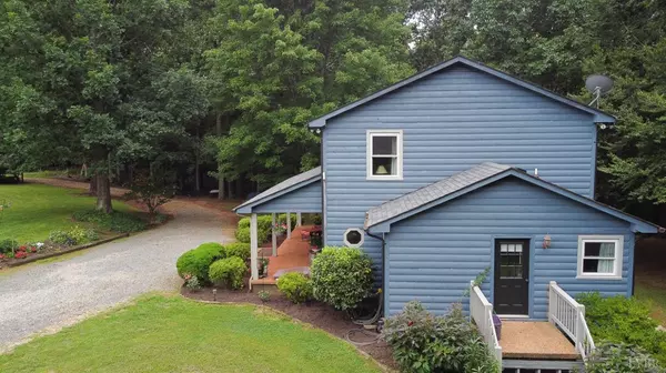 Wingina, VA 24599,5203 James river rd