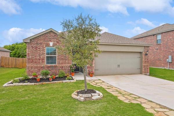 1419 Park Trails Boulevard, Princeton, TX 75407