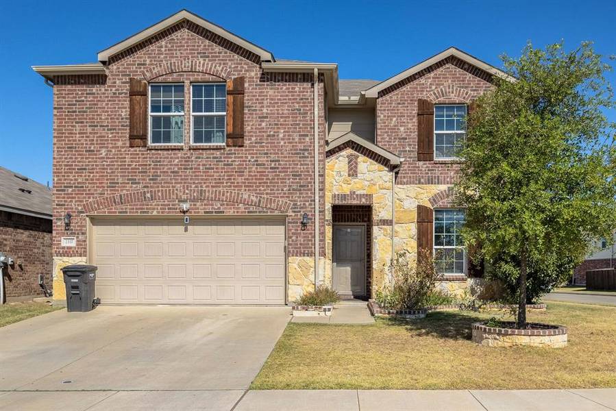 2337 Buelingo Lane, Fort Worth, TX 76131