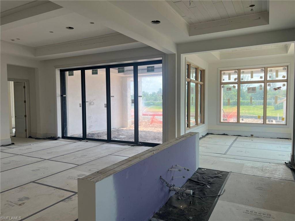 Naples, FL 34109,6704 Newport RD