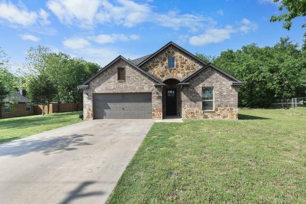 203 Newton Street, Valley View, TX 76272