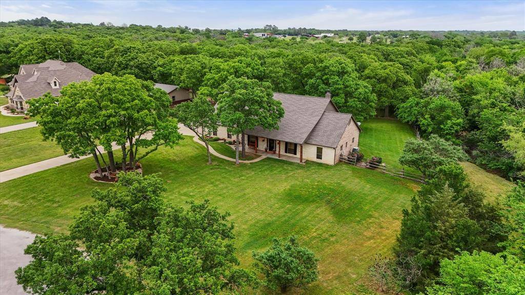 7621 Woodwind Drive, Alvarado, TX 76009