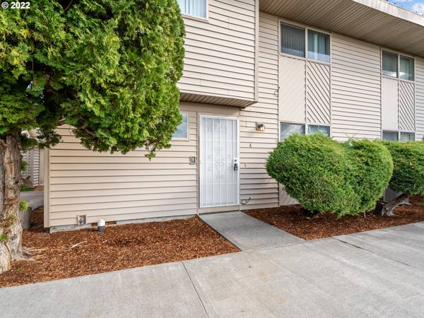 316 Klickitat ST #4, Umatilla, OR 97882