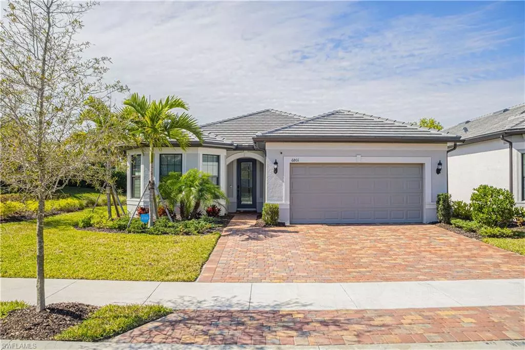 Naples, FL 34114,6801 Greenbriar CT