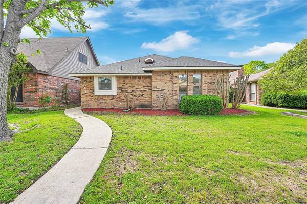 2613 Silverthorne Drive, Dallas, TX 75287