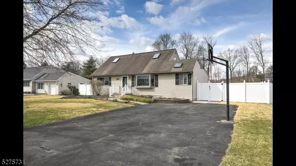 19 Elm Rd, Pequannock Twp., NJ 07444