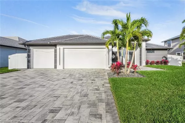 304 5th AVE, Cape Coral, FL 33990