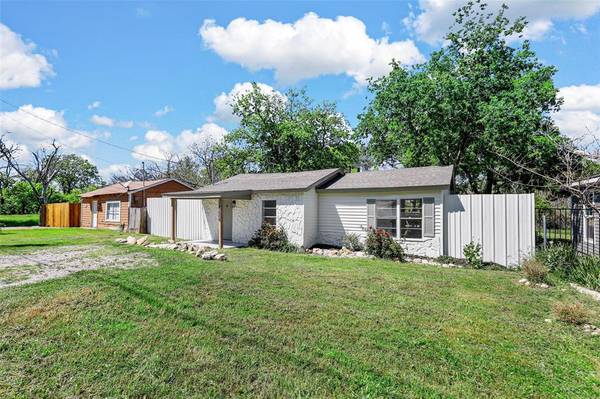 8608 Jay Street,  White Settlement,  TX 76108