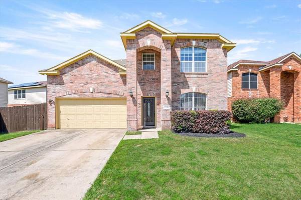 7818 Regent Drive, Arlington, TX 76001