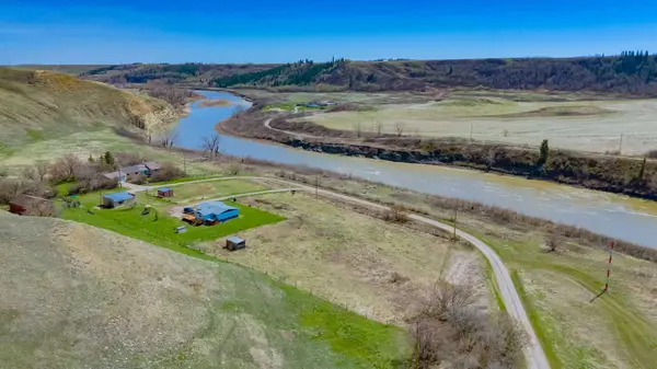 Rural Foothills County, AB T1S 4T6,290088 1121 DR E #100