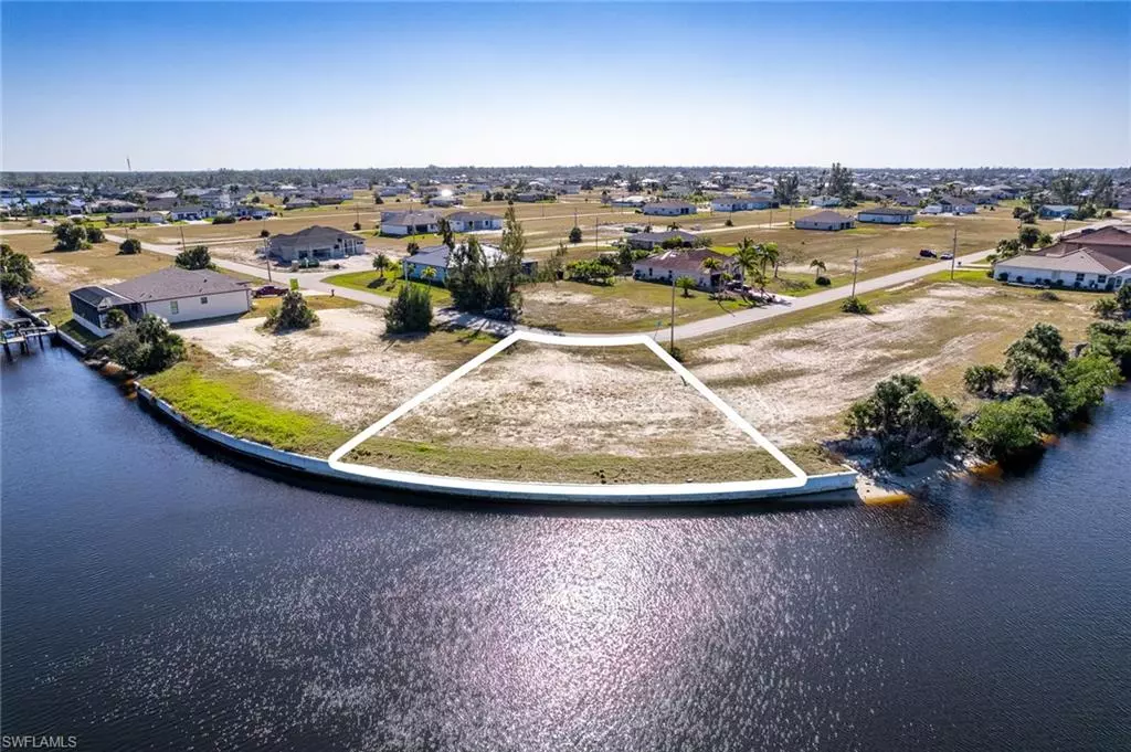 Cape Coral, FL 33993,3526 46th PL