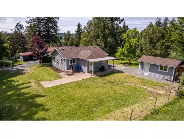 Myrtle Point, OR 97458,737 18TH ST