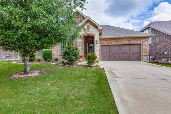 4805 Sunflower Drive,  Mansfield,  TX 76063