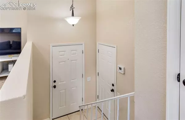 Colorado Springs, CO 80915,1390 Nokomis DR