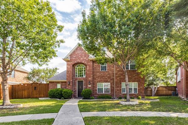 1311 Spirit Falls Drive,  Frisco,  TX 75033