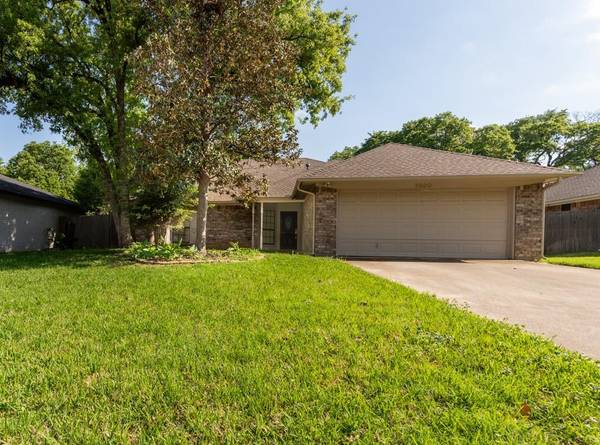 5920 Melstone Drive, Arlington, TX 76016