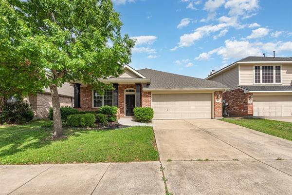 508 Maplewood Drive, Fate, TX 75087