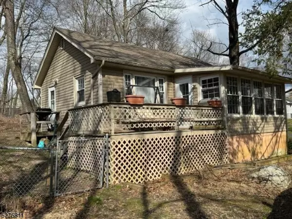 Vernon Twp., NJ 07422,102 Oak Ln