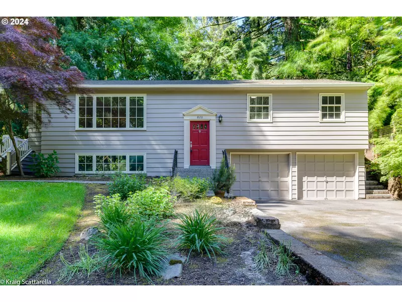 820 SW BURLINGAME TER, Portland, OR 97239