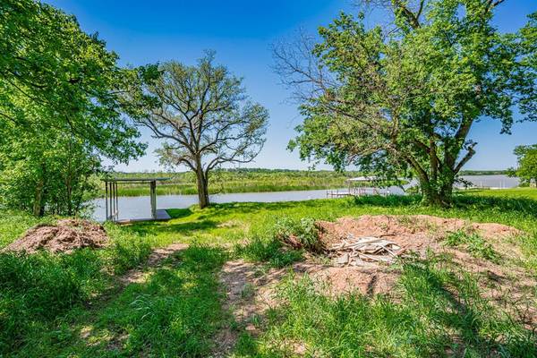 2128 Long Creek Court,  Granbury,  TX 76049