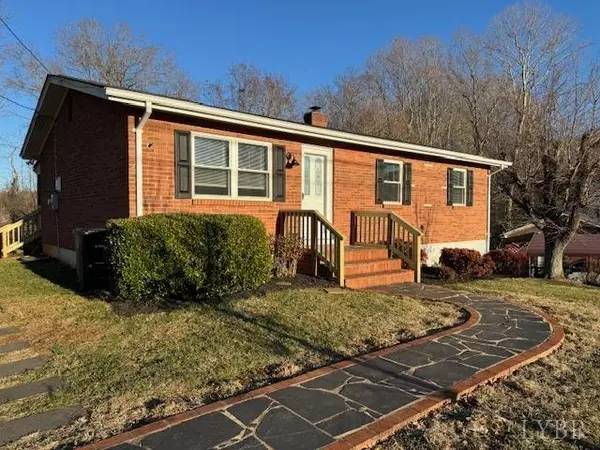 Lynchburg, VA 24501,1202 Dandridge DR