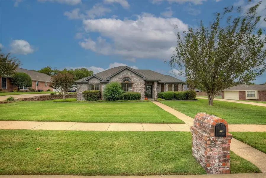 106 Brandon Lane, Forney, TX 75126