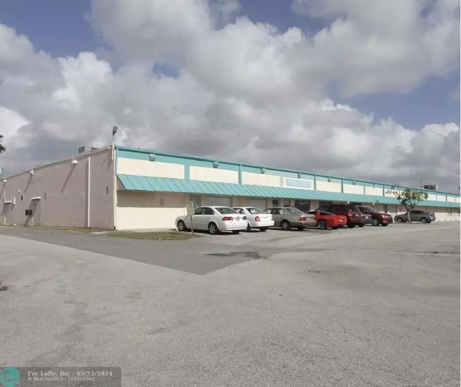 Lauderhill, FL 33311,1883 NW 38th Avenue