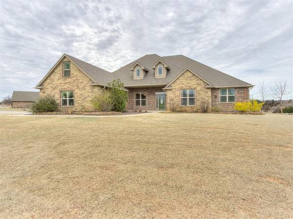 971 Silver Chase Drive, Choctaw, OK 73020