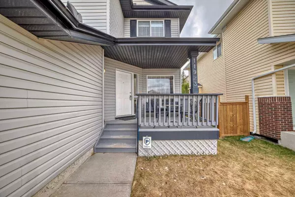 Calgary, AB t3b 5w3,11923 Valley Ridge DR NW