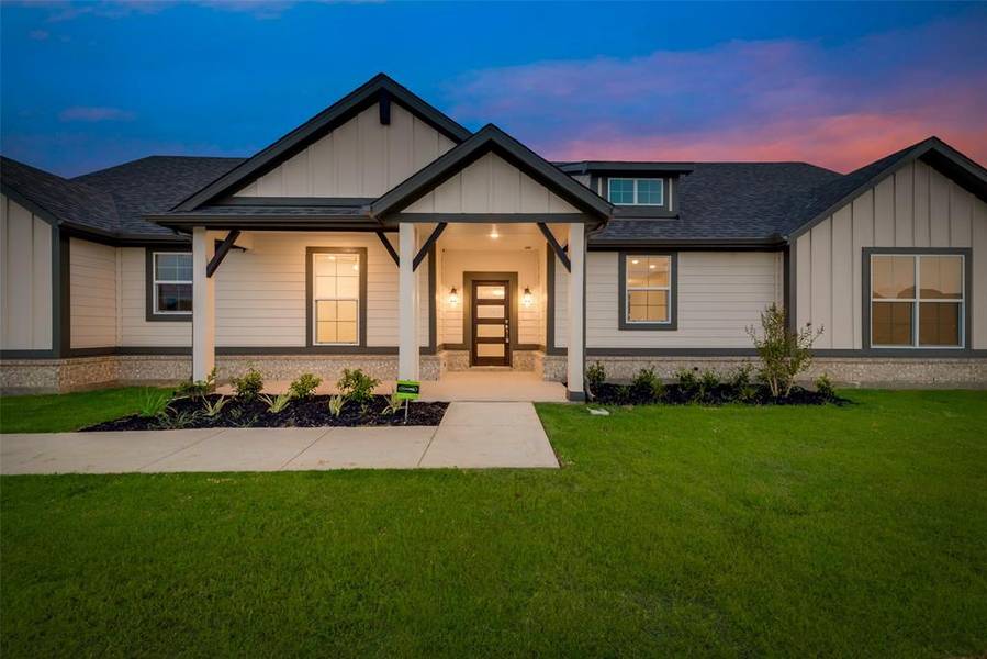 2424 Blackjack Oak Road, Oak Ridge, TX 75161