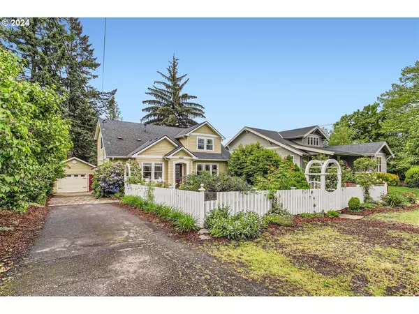 Portland, OR 97219,4332 SW LOBELIA ST