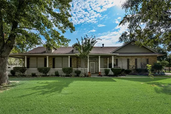 3916 Shepherd Lane, Balch Springs, TX 75180