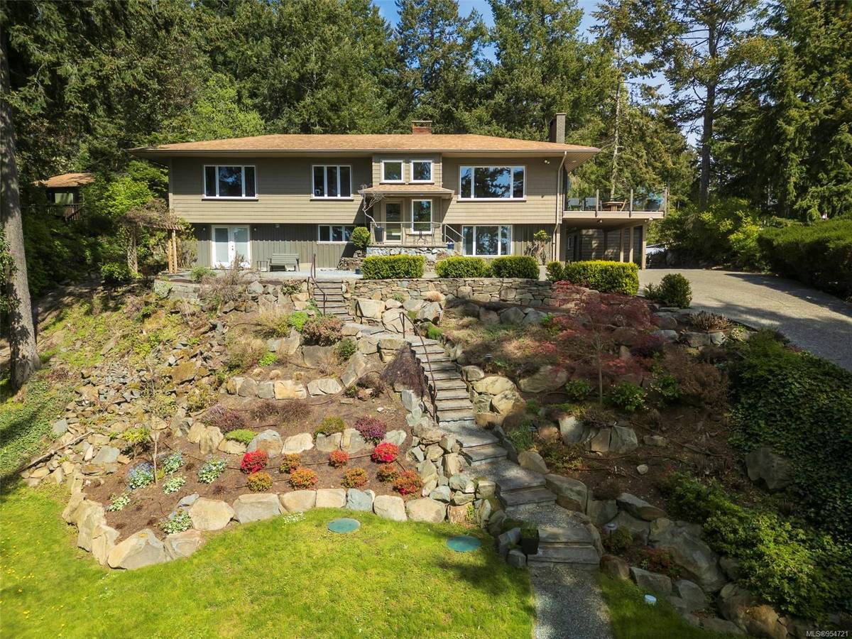 North Saanich, BC V8L 5H8,2324 Tryon Rd