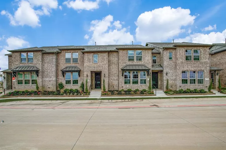 3648 Fuchsia Drive, Carrollton, TX 75007