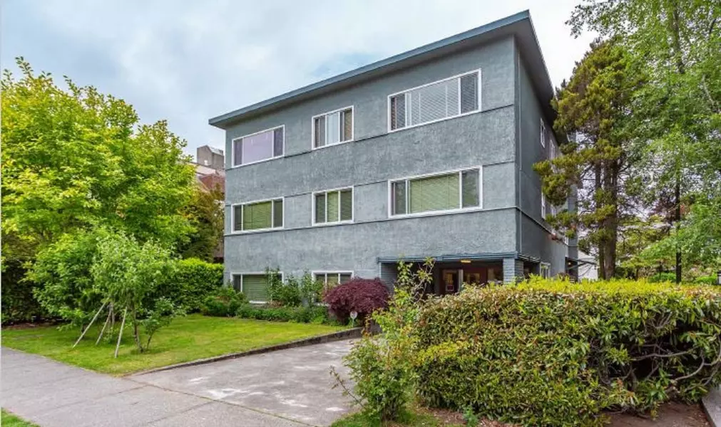 2181 W 40TH AVENUE, Vancouver, BC V6M 1W4