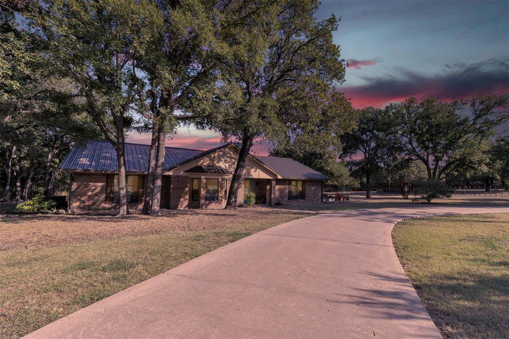 Aledo, TX 76008,207 Southview Road