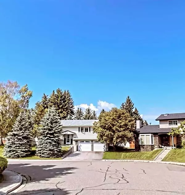 Calgary, AB T2W1L6,1023 Canford PL SW