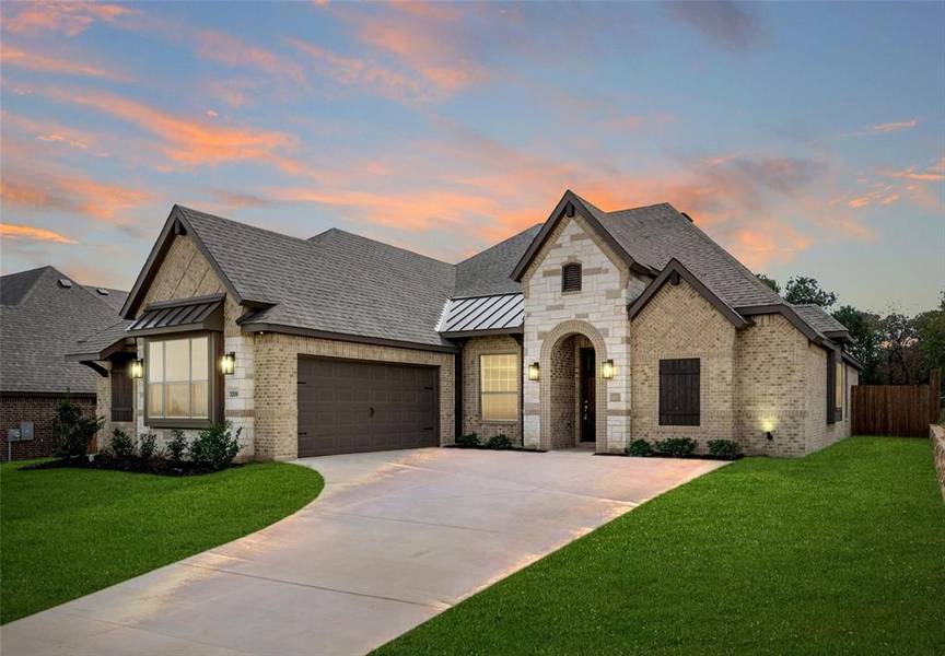 3209 Signal Hill Drive, Burleson, TX 76028