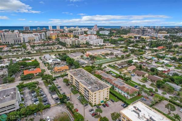 55 SW 2nd Ave  #303,  Boca Raton,  FL 33432