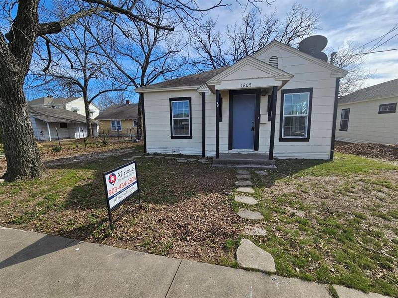 1605 Cooper Street, Commerce, TX 75428