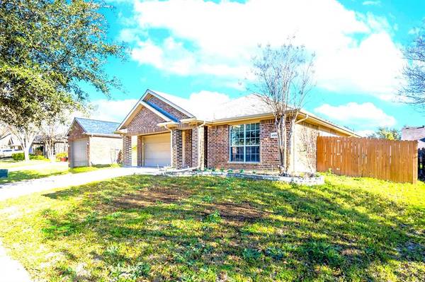 Heartland, TX 75126,4008 Rolling Rock Road